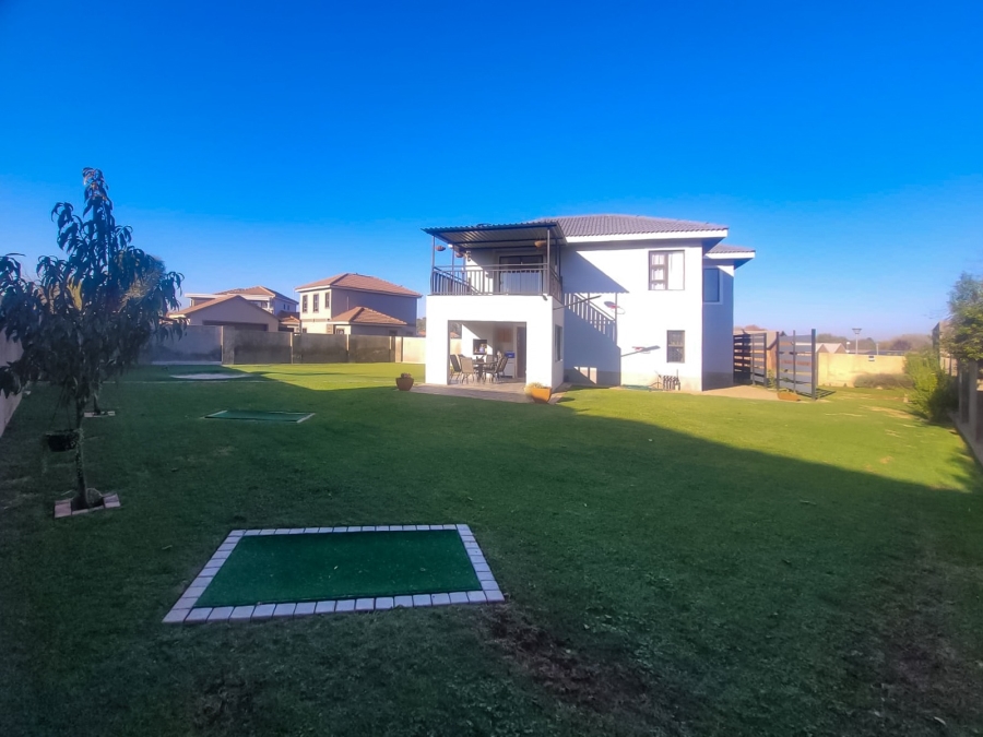 3 Bedroom Property for Sale in Van Der Hoff Park North West